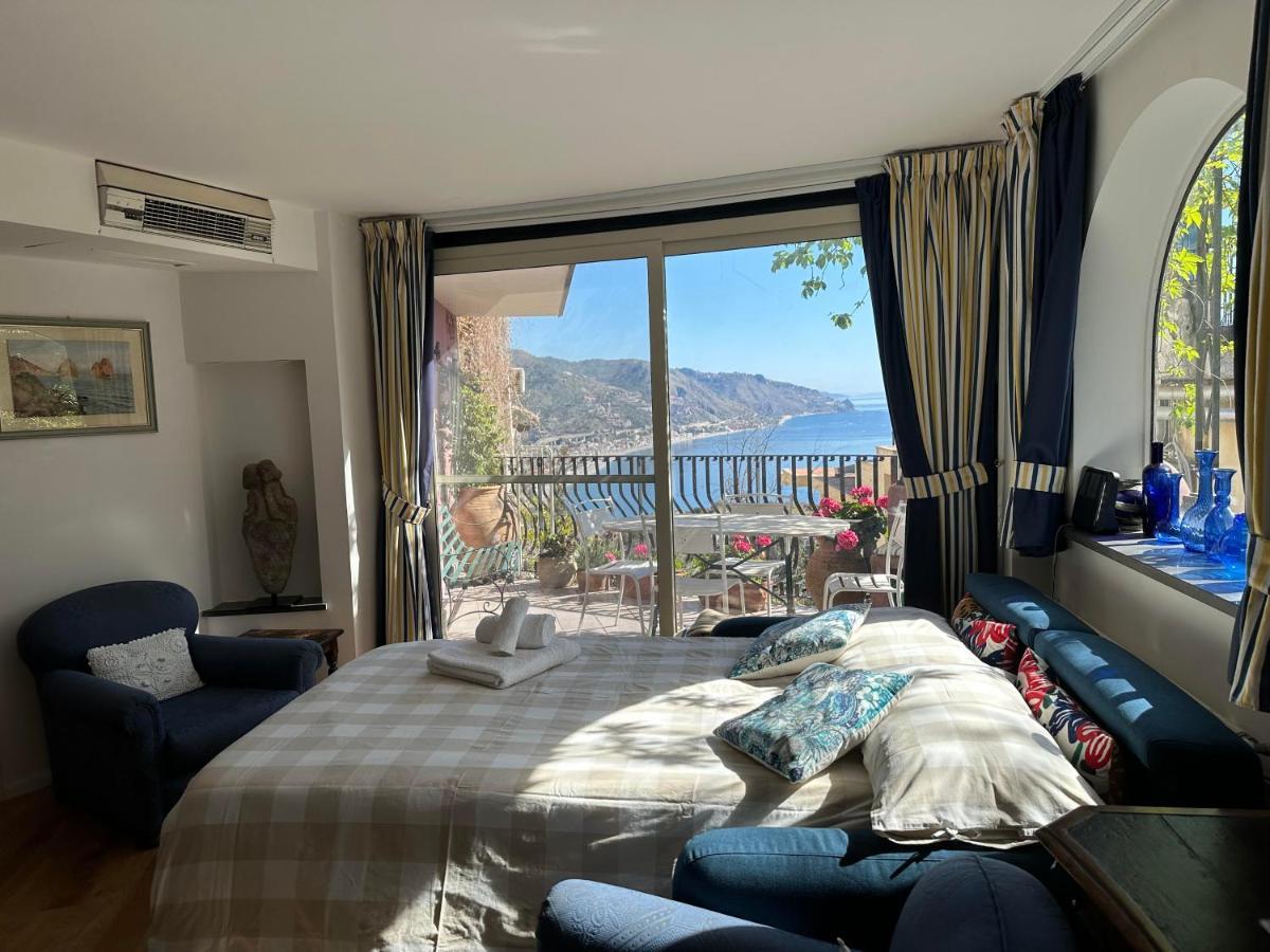 Old Memories House Apartment Taormina Bagian luar foto